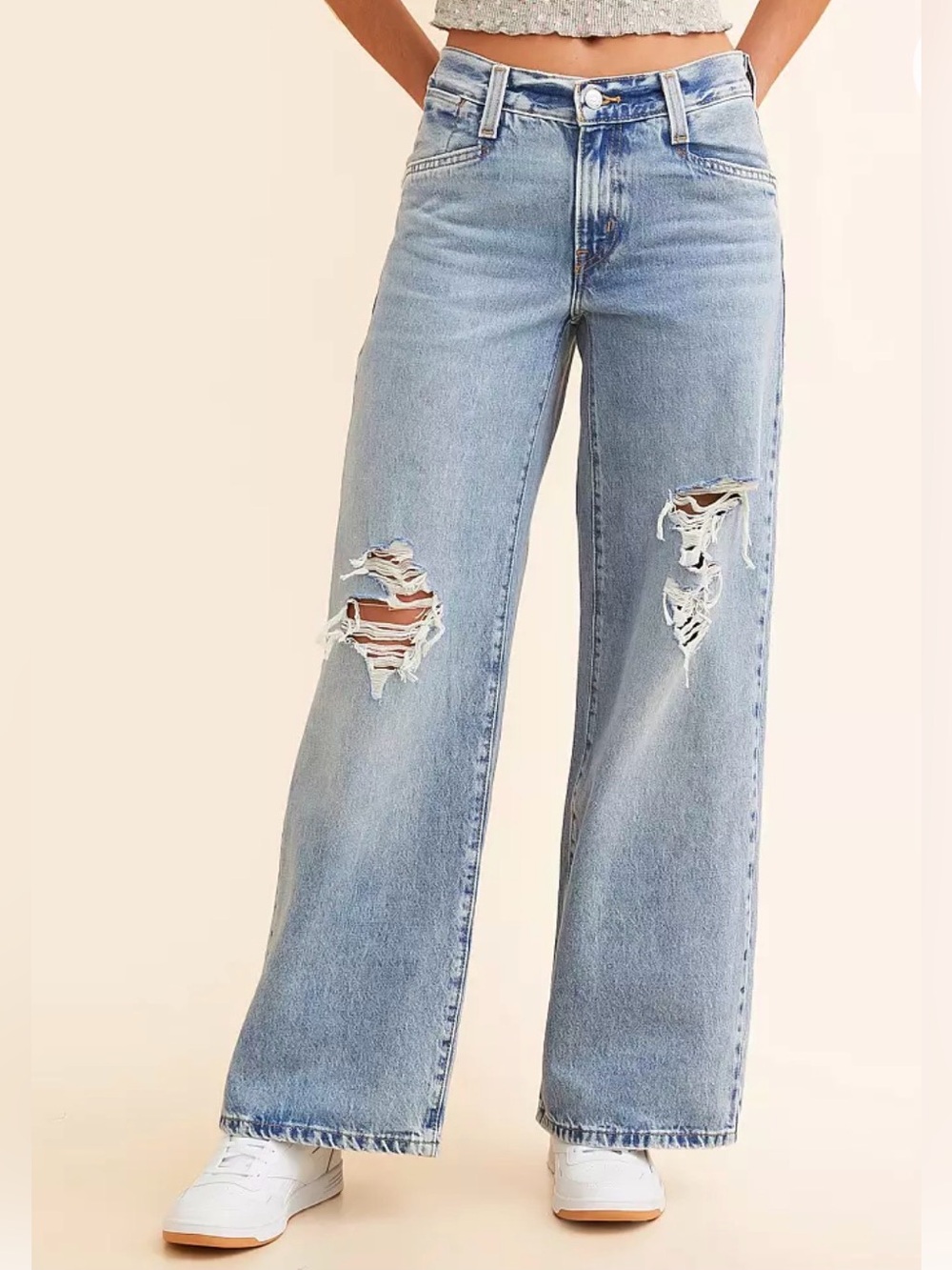 Levi’s '94 Baggy Wide Leg Jeans - Size 27 - Distressed Light Blue Denim